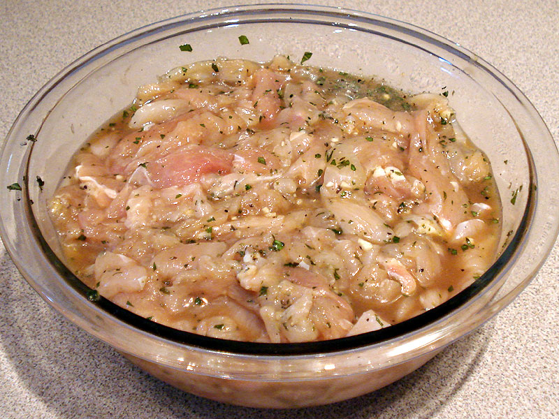 Add the chicken to the marinade and mix so that the chicken is all coated. Add the chicken to the marinade and mix so that the chicken is all coated.